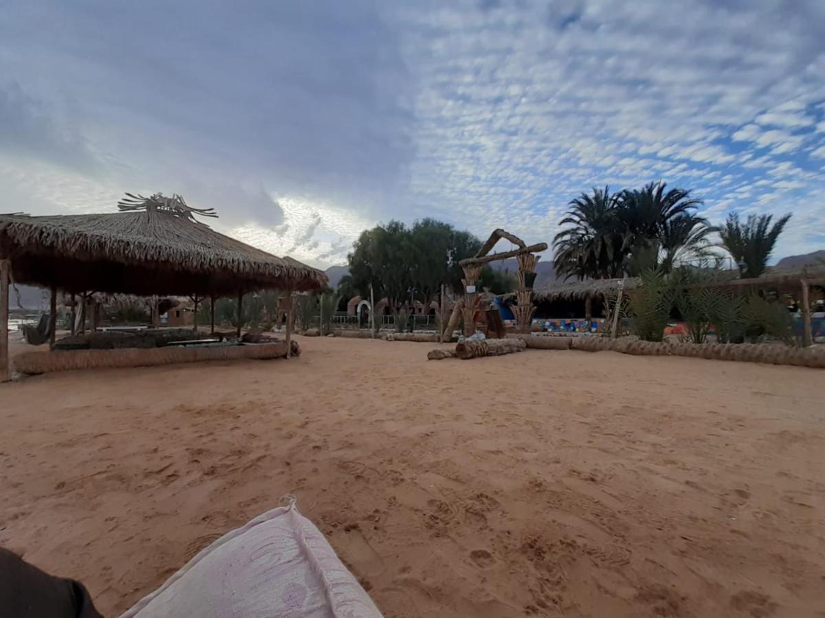 Sababa Beach Camp Bed and Breakfast Nuweiba` Esterno foto